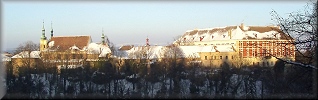 Winter church, castle (panoramatic, 223 kB)